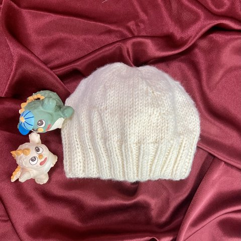 350 ☆ハンドメイド☆子供用、ニット帽☆アイボリー