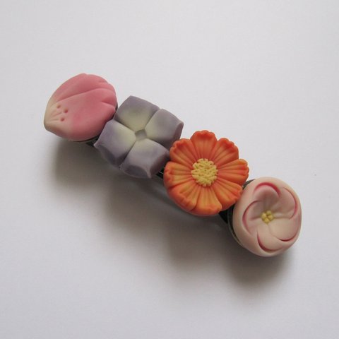 【和菓子風】桜花弁、紫陽花、コスモス、梅バレッタ