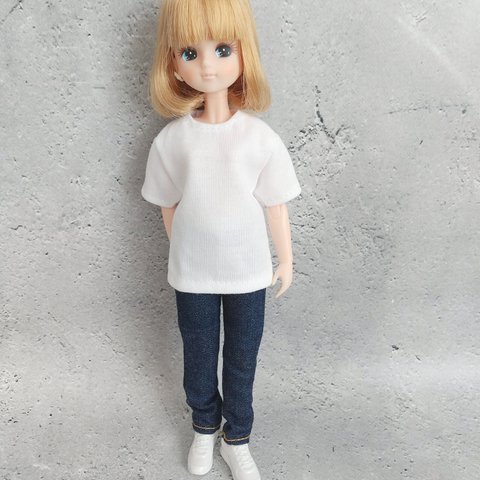 リカちゃん 服 シンプルなTシャツ(白) ボーイフレンドT ハンドメイド　着せ替え　