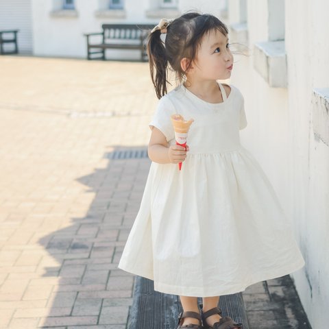 《80〜130cmオーダー可》フレンチスリーブ 生成りのナチュラルワンピース 女の子 おしゃれ かわいい 大人っぽい 子供服 半袖 無地