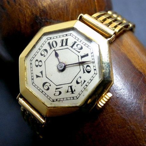 Hallmark Watch Company　K18 手巻きレディースウォッチ 