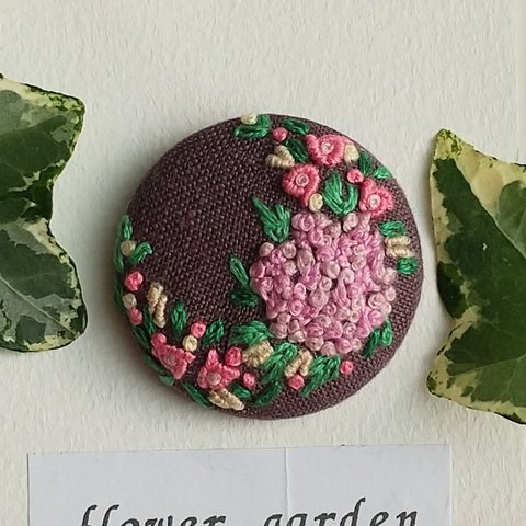 刺繍くるみボタン(ヘアゴム/ブローチ)ブーケ❤️送料無料❤️