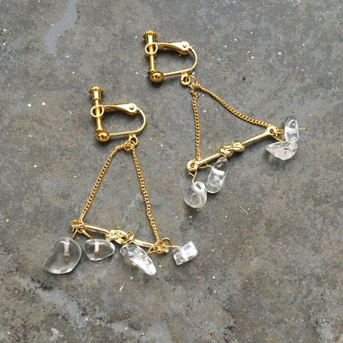 crystal swing earring天然石イヤリング