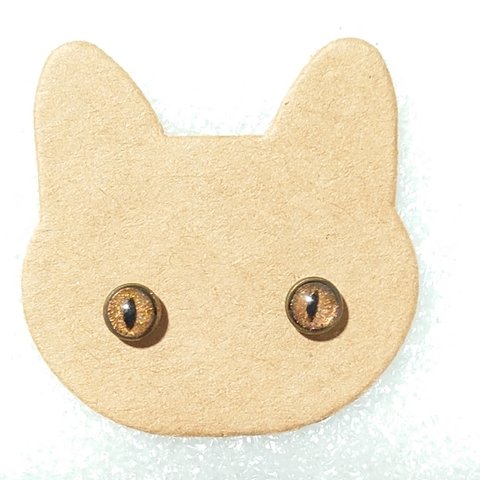 猫目ピアス(ΦωΦ)✨ゴールド…赤っぽいオレンジ…