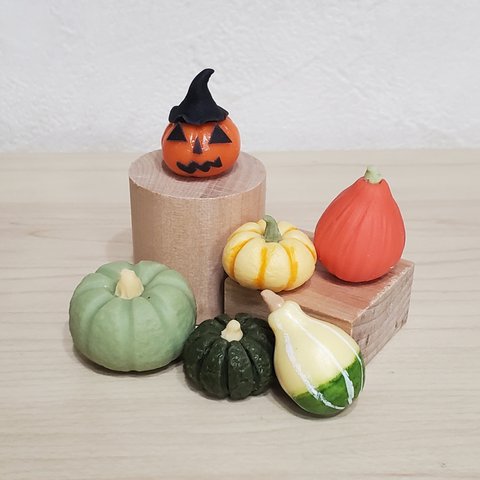 1/6サイズミニチュア野菜　ハロウィンカボチャ