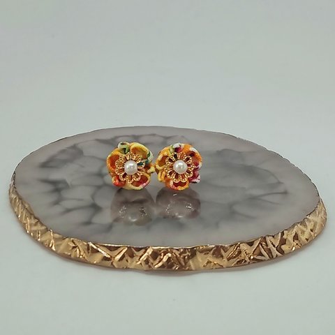 ❁お花ピアス❁　つまみ細工　ハンドメイド　黄色など　 №41