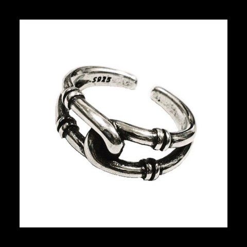 再販 silver925【maziwari RING】﻿シルバー シルバー925 指輪 メンズ ユニセックス  カッコイイ モード ベルト ピープス ロック パンク ストリート チェーン