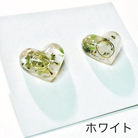 ＊押し花のハートピアス/イヤリング＊ホワイト