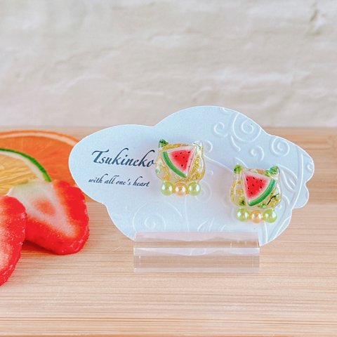 ぷっくりスイカ🍉猫ピアス・イヤリング/レジン/ドライフラワー