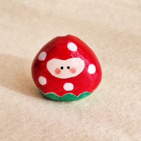 ５月限定✨20％off✨赤い苺🍓小人さん置物　石粉粘土