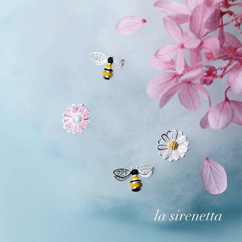 受注製作 ピアス ＊ flower ＆ honeybee asymmetry pierce