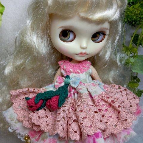 ブライスアウトフィット🌹ブライス服🌹フリルドレス🌹rose姫🌹ハンドメイド🍓ネオブライス