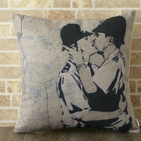 Banksy コップキス クッションカバー jubileecushionba018 