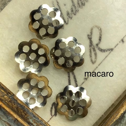 【30個✴︎×6mm】キャップ✴︎《シルバー》