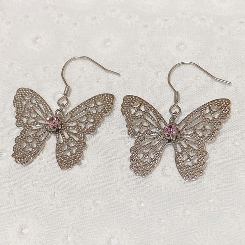 butterfly ピアス/イヤリング