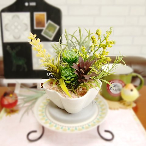 四つ葉のクローバー 陶器 多肉 寄せ植え フェイクグリーン　イエロー 【キッチン シンプル】