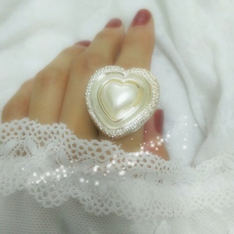 明日花キララ様着用💖big parl heart ring