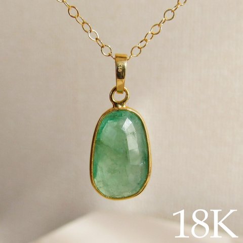 18K 18金 刻印 K18 エメラルド ネックレス トップ 宝石質　グリーン