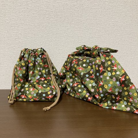 巾着袋とあづま袋　２点セット　緑・折鶴柄　