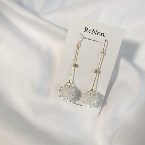 フラワーボールピアス/イヤリング