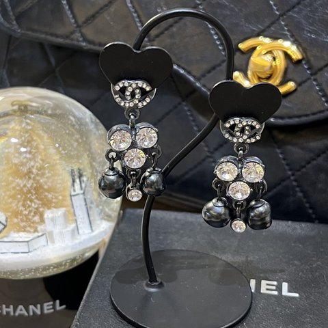 レアCHANEL VINTAGE バロックパールピアス　シャネル　ヴィンテージ　イヤリング　アンティーク  クラシカル　クリップゴールド　　フランス　結婚式　ブライダルジュエリーブランド