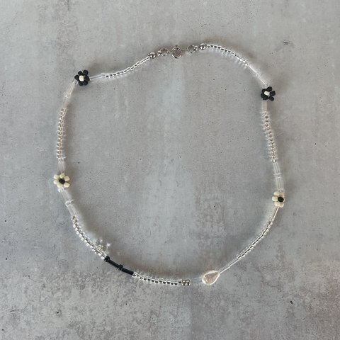 monotone × silver ♡︎ beads × pearl 