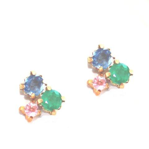 - pink no mori - Pink & Blue Sapphire & Emerald Earrings