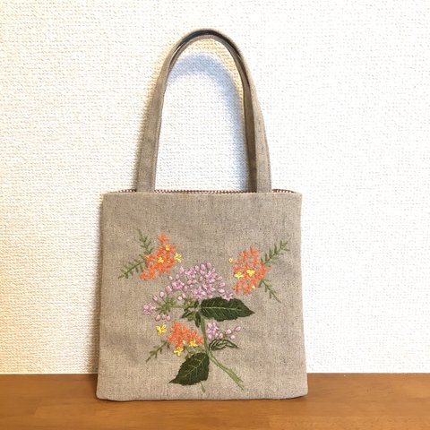 刺繍ミニバッグ