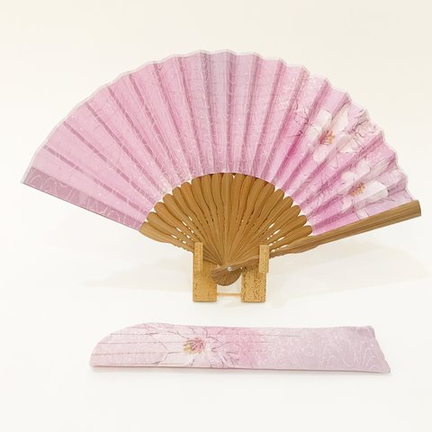 着物扇子　アンティークの絹の着物使用　日本の京都の職人が手仕事で制作　オンリーワン　プレゼントに最適 #46