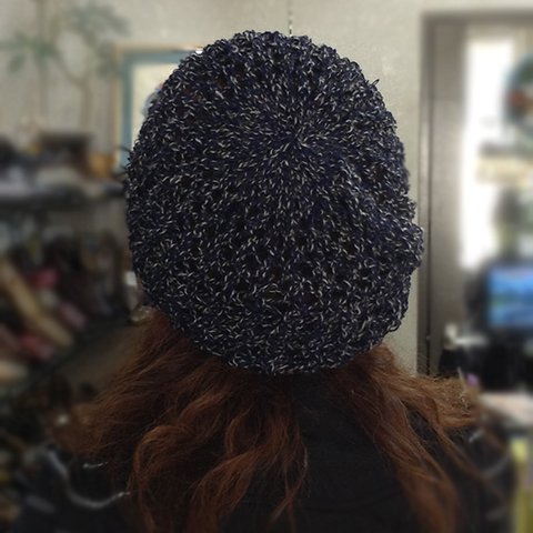 透かし編みベレー帽