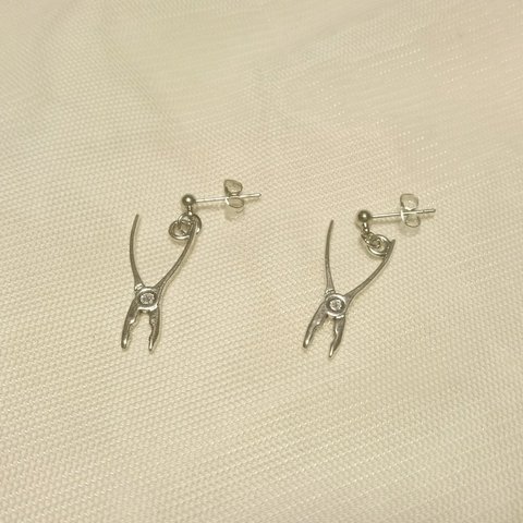 工具・道具チャーム プライヤー ピアス