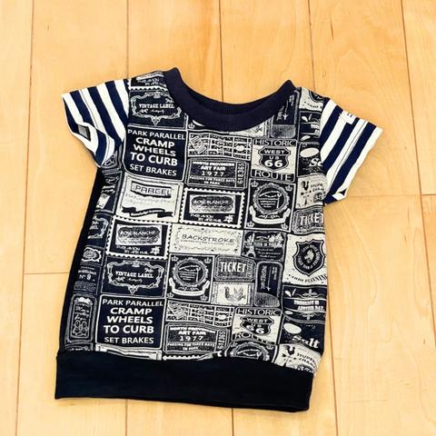 ラベルがいっぱい☆半袖Tシャツ＊９０サイズ