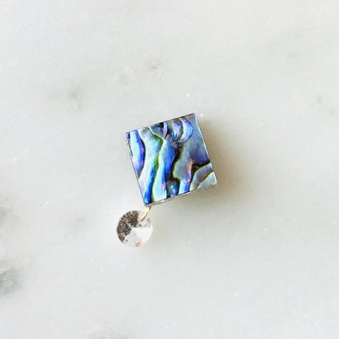 ブルースクエア螺鈿と雫のピアス　＃ギフト　Blue Mother-of-pearl Zirconia  pierced earrings【1580】