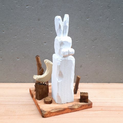 うさぎとつき『憶う』　置物　　インテリア　兎　卯年　moon　night　rabbit　木彫　彫刻　現代アート　コンテンポラリー　オブジェ