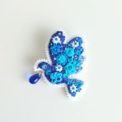 刺繍ブローチ 『bleu flower pigeon』blue A