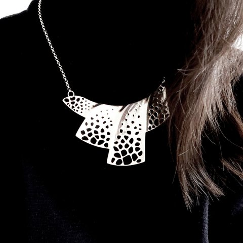 BIROI SILVER NECKLACE | コンテンポラリージュエリー, シルバーネックレス