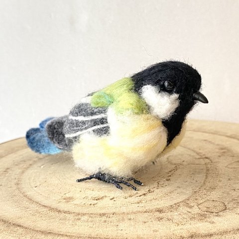 【シジュウカラ】手乗りシジュウカラちゃん/　小鳥　鳥　野鳥　プチギフト　羊毛　フェルト　ミニチュア　卓上　マスコット