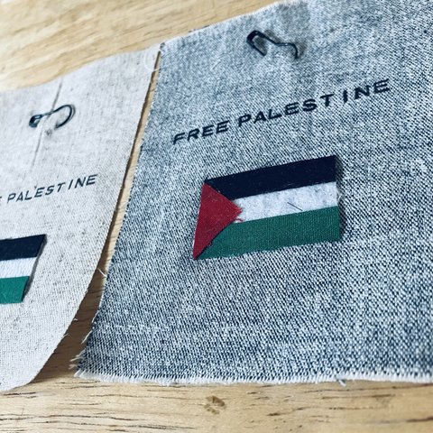  《グレー＆きなり》 FREE PALESTINE 布パッチ