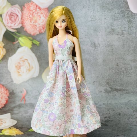 27cm ドール 服 22cm ドール 服  アウトフィット 　リバティ　ベッツィ