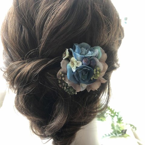 お花ヘアクリップ・ローズ　スモーキーブルー　no.1818　髪飾り　卒業式　入学式　結婚式