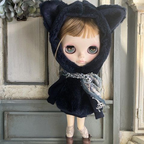 2392 ブライスさんのdark blue猫になれるワンピースコーデ　Blythe ブライス アウトフィット 洋服　ドールハウス  ミニチュア