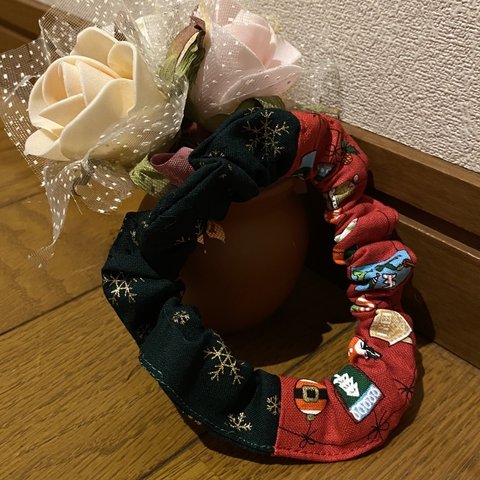 クリスマス　冬　シュシュ首輪