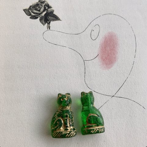 【1コずつ販売】JIRI＊IVANA#czech beads#チェコビーズ　egyptian cat 24✖️14㍉　emerald/bronze