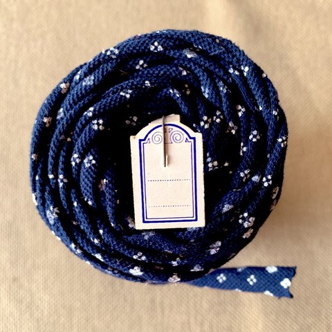 【9㍍ずつ販売】UP CYCLE♻️🇹🇷トゥルキエ Türkiye yarn navy/white オマケビーズなしタイプ