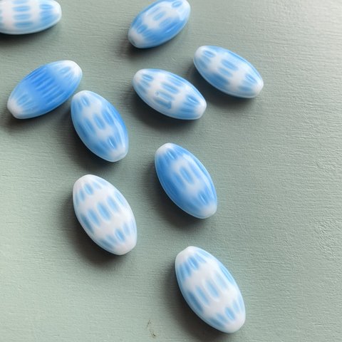 【2コセット】JIRI＊IVANA#czech beads#チェコビーズoval20✖️11㍉ irregular white/blue