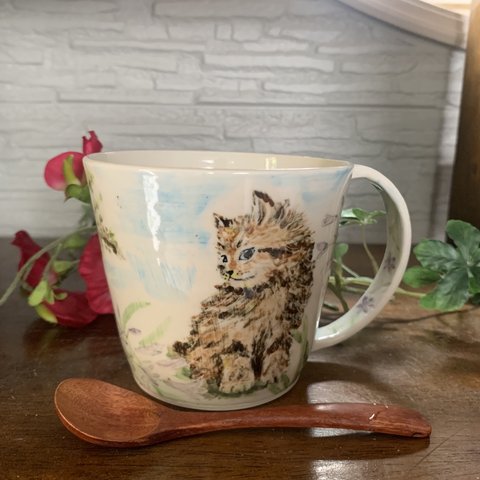 ペットさんのコーヒーカップ、お皿の絵付け致します。