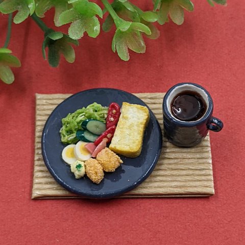 🉐Sale【今日の昼ごはん】ランチプレート：ミニコロッケ＆たっぷりサラダ