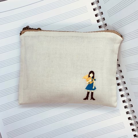 ホルン｢楽器びと｣刺繍ポーチ