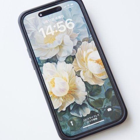 白の花とブルーの背景のスマホ壁紙　AI008