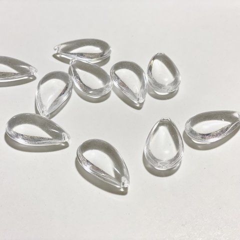 20pcs*アクリルパーツ クリアドロップ